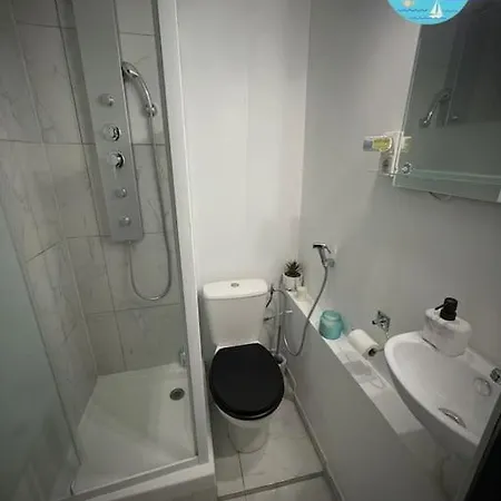 Grande Avec Jacuzzi *